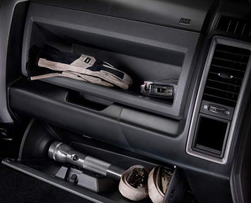 Dodge Ram 1500 2016 - Dodge Montréal - espace rangement